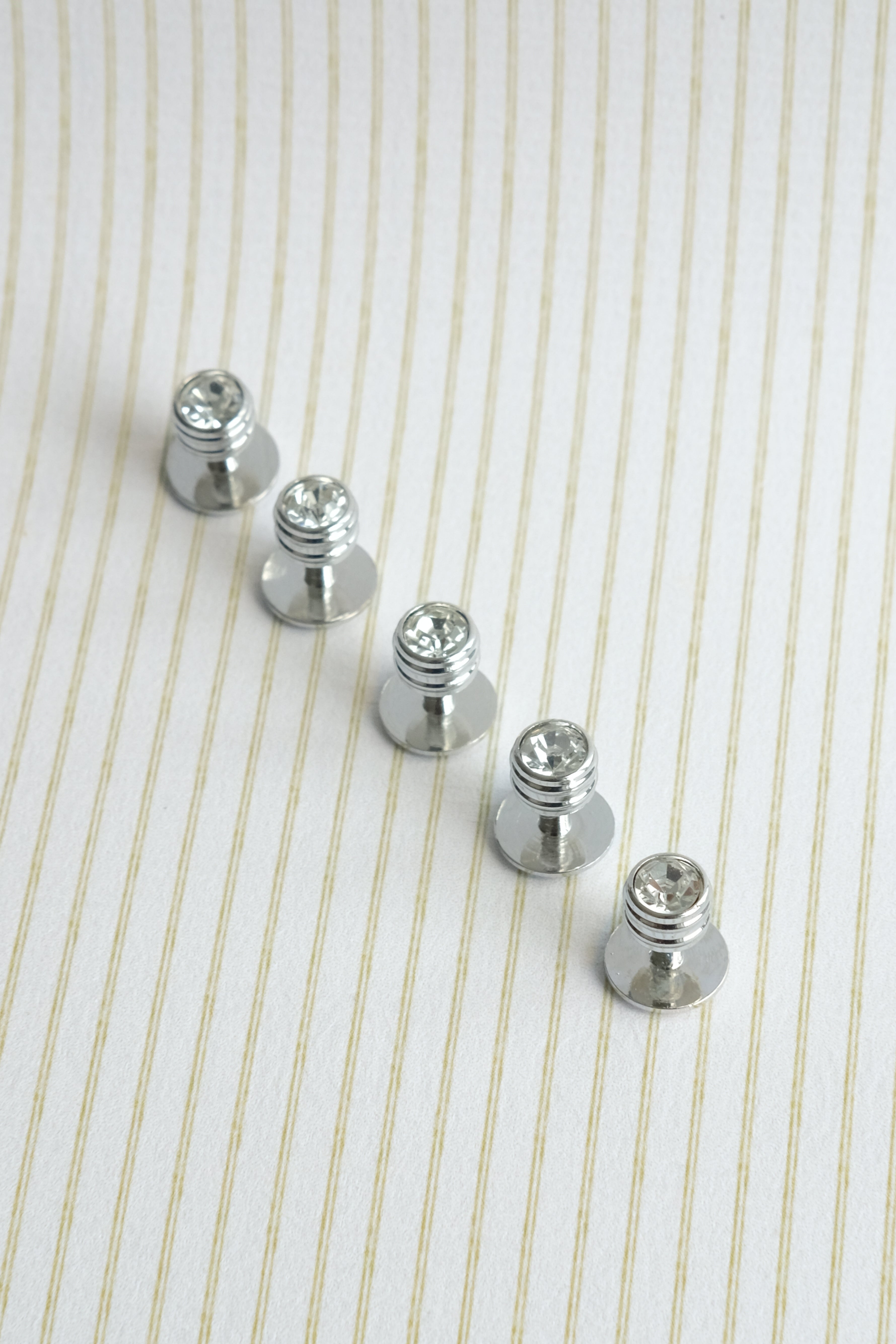 Tiered Silver Baju Melayu Buttons