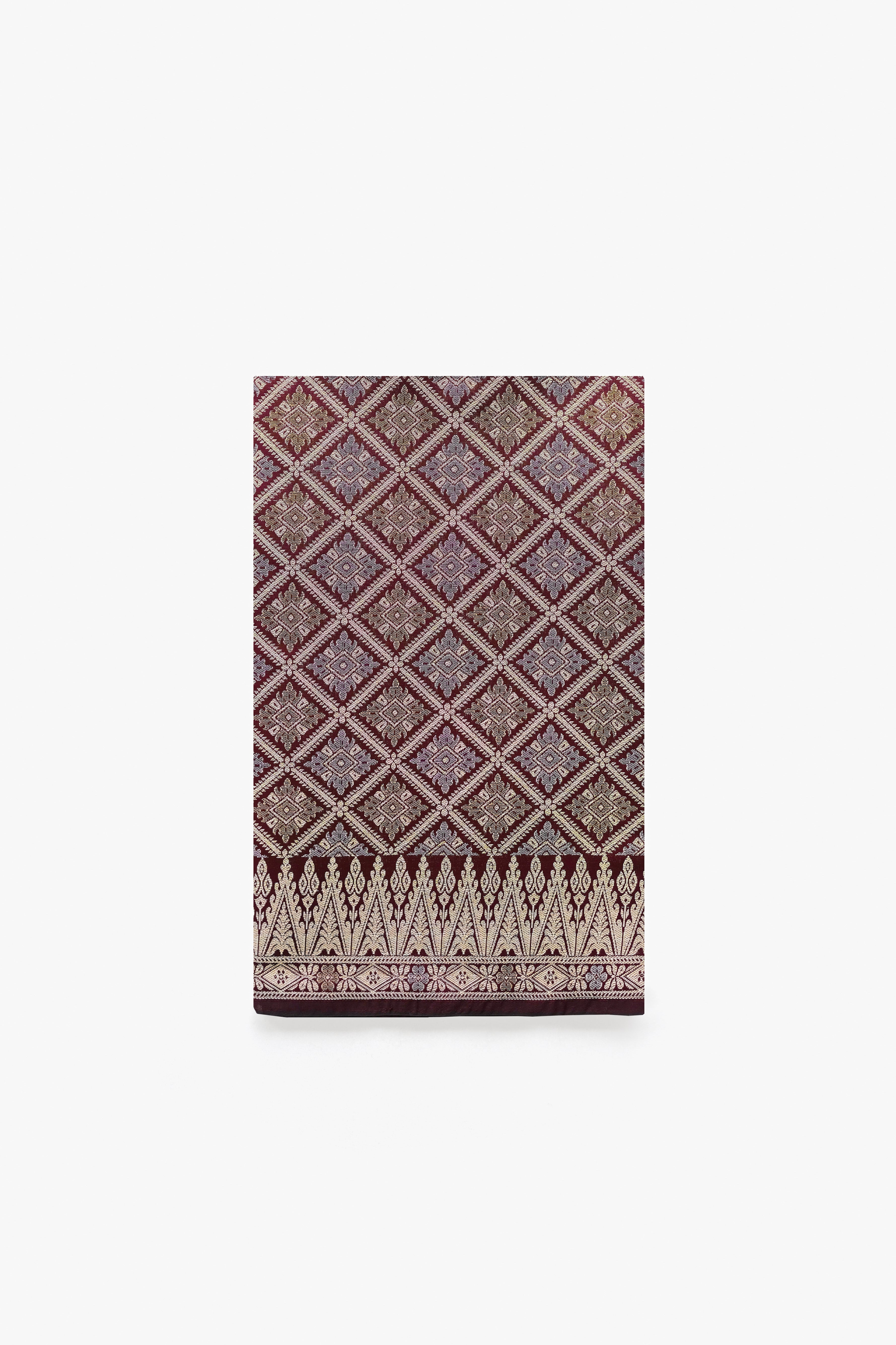 Brocade Sampin in Maroon