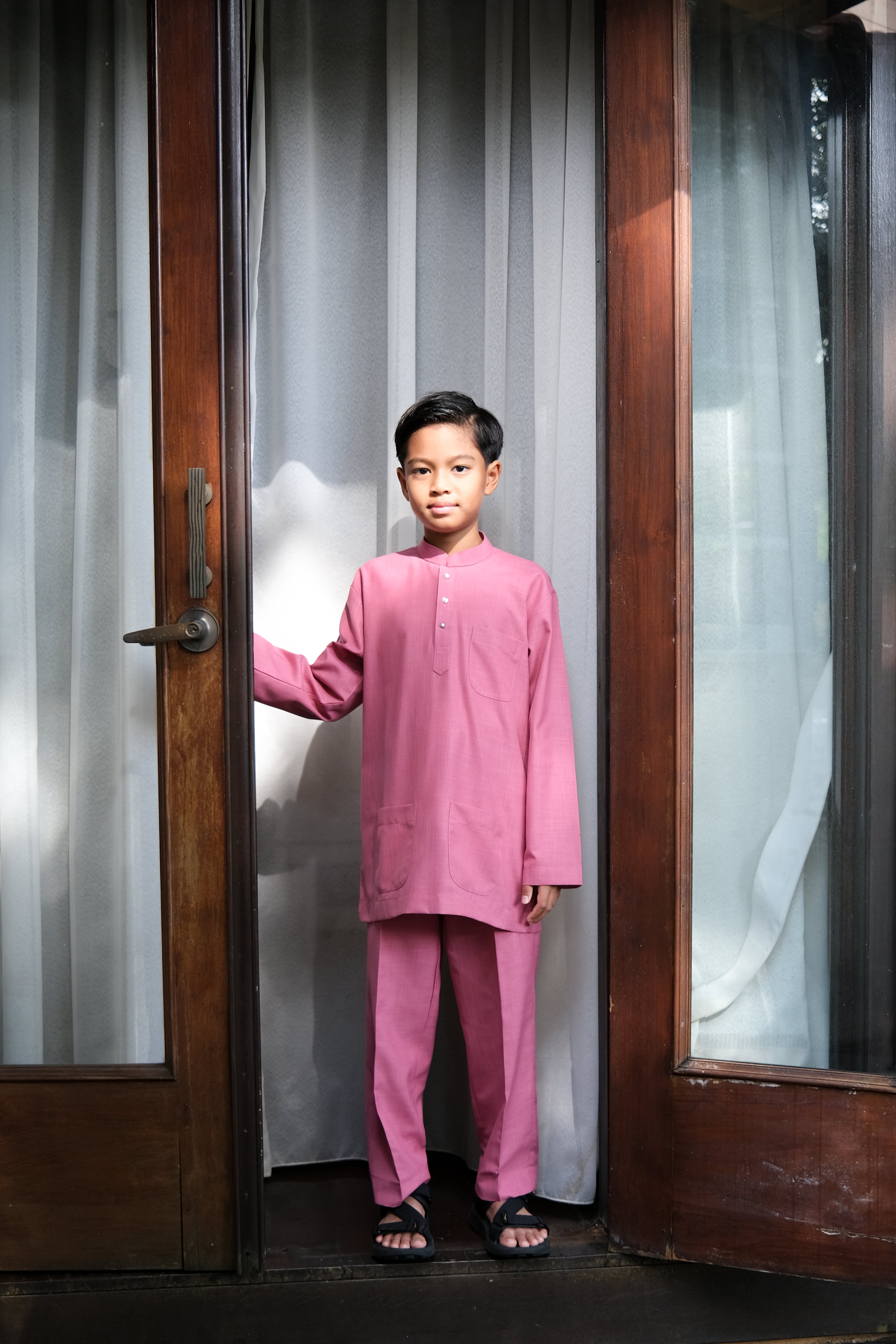 Tunku Kids in Fuchsia Pink